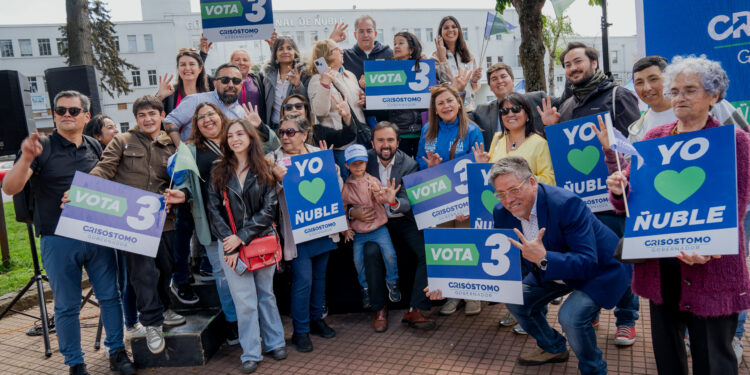 CRISÓSTOMO PRESENTÓ PROGRAMA DE GOBIERNO REGIONAL JUNTO A LA COMUNIDAD Y LÍDERES LOCALES