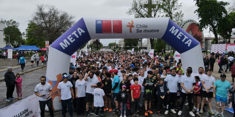 MÁS DE 2 MIL RUNNERS EN CORRIDA FAMILIAR EN CHILLÁN