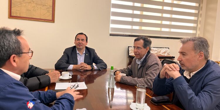 CHILLÁN VIEJO TRABAJA EN LA INSTALACIÓN DE OFICINA MUNICIPAL DE ATRACCIÓN DE EMPRESAS E INVERSIONES