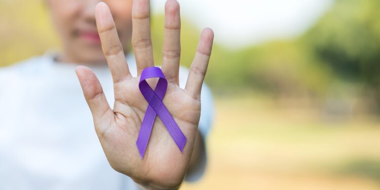  Dirección del Servicio de Salud Ñuble conmemoró Día de la Eliminación de la Violencia contra la mujer
