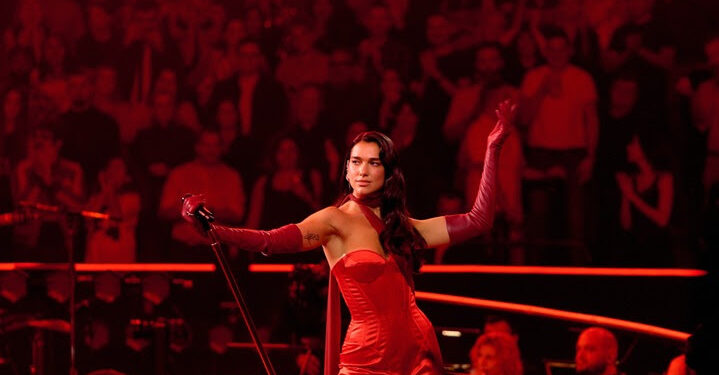 Dua Lipa anuncia su nuevo disco en vivo