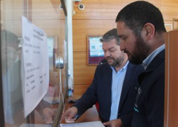 Seremi de Energía acompañó a Frontel a interponer acciones legales por el robo de casi mil metros de cables en El Carmen