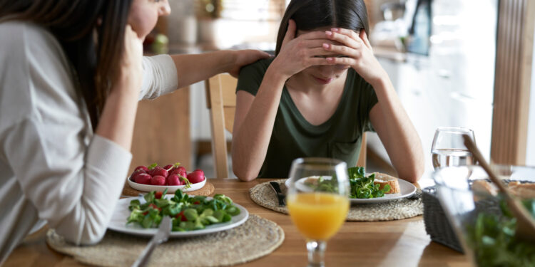 Trastornos de Conducta Alimentaria: ¿Cómo reconocerlos oportunamente?