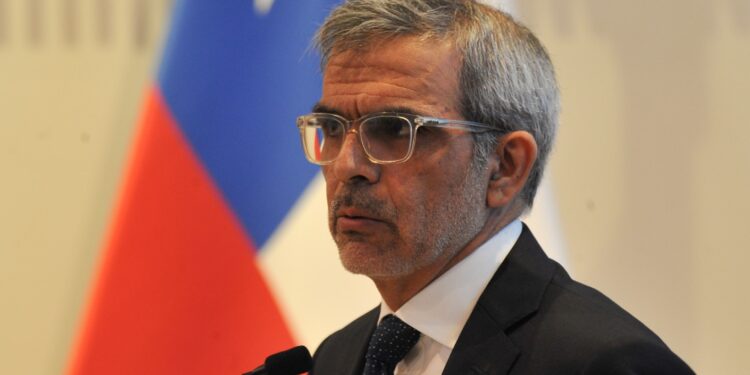 El subsecretario del Interior, abordó  el proceso de regularización que está estudiando el Ejecutivo para los migrantes