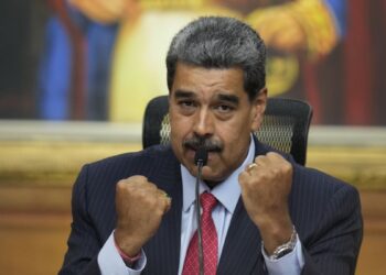 El gobierno de Venezuela reafirmó su intención de arrestar al líder opositor Edmundo González.