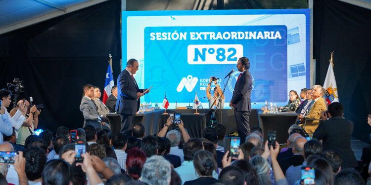 Gobernador Crisóstomo asume segundo periodo al mando de la región con una gestión marcada por la transversalidad y la descentralización