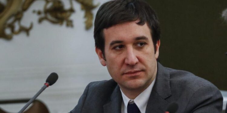 Guillermo Ramírez, se refirió al sistema de AFP en Chile en medio de los cuestionamientos