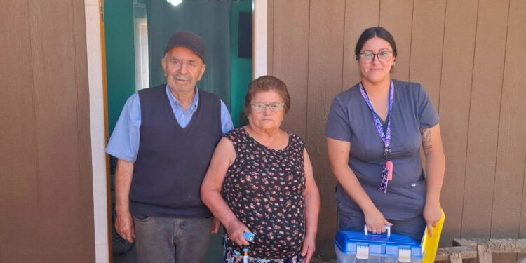 El Carmen: Implementan atenciones podológicas domiciliarias para adultos mayores