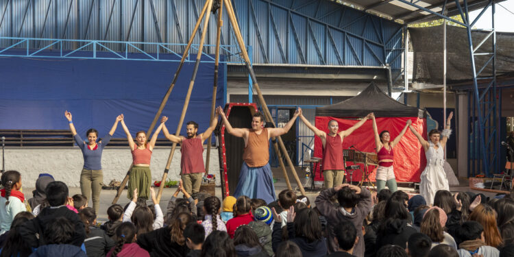 Artes Escénicas Itinerante Regionales abre convocatoria para financiar giras de Arica a Punta Arenas