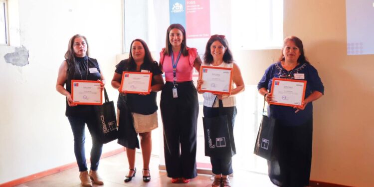 Mujeres de Ránquil reciben certificación de “Emprendamos Semilla”
