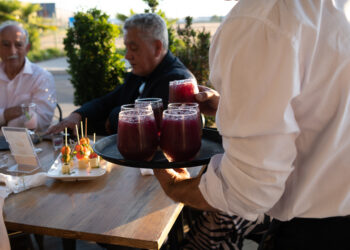 Presentan jugo elaborado con uva País gracias a proyecto financiado por el Gobierno Regional