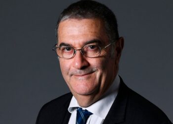 Premio Nobel de Física fue asaltado en la Capital