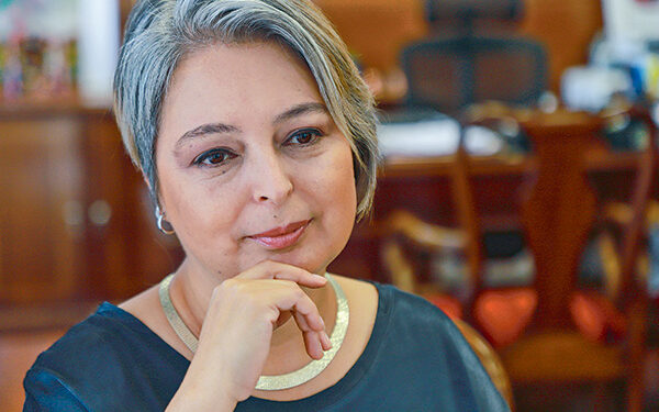 La ministra del Trabajo, Jeannette Jara, llamó a la calma tras los aparentes descuelgues que algunos diputados de la alianza de Gobierno presentaron tras plantear el retiro del proyecto de la reforma previsional