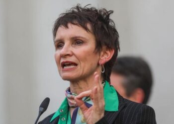 Carolina Tohá, se refirió a la posibilidad de asumir una candidatura presidencial, tras los llamado del oficialismo