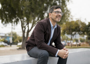 El alcalde de Recoleta, sostuvo que ve “con mucha preocupación” la irrupción de Johannes Kaiser en la carrera presidencial