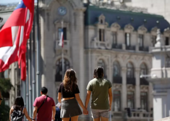 Encuesta Plaza Pública Cadem se conoció el domingo, la que está marcada por la polémica por el traspaso de dineros desde Corfo.