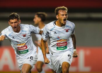 Ñublense queda fuera de carrera en la Copa Libertadores empatando ante Boston River