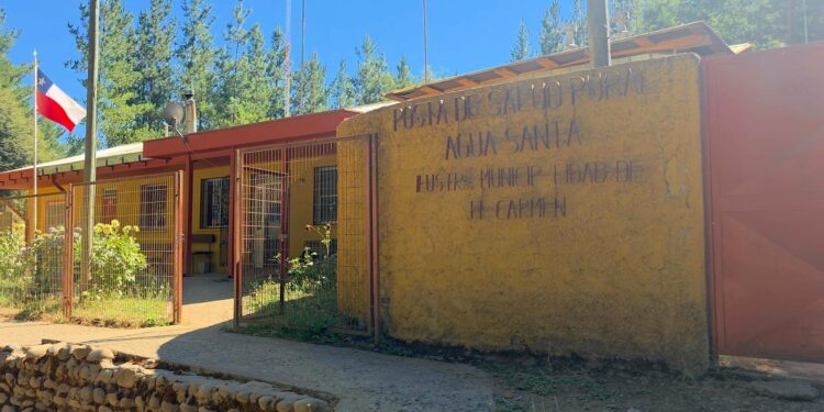 Municipalidad de El Carmen implementa internet satelital en sus 10 postas rurales