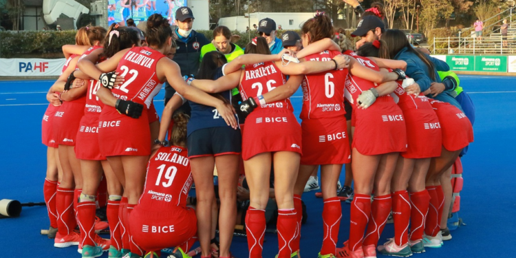 Las Diablitas lograron un triunfo sobre Estados Unidos y clasificaron a semifinales de la Nations Cup de Santiago 2025