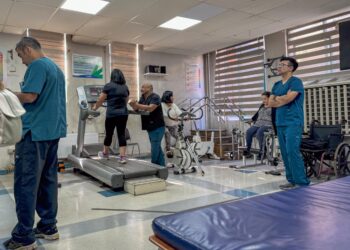 Hospital Regional de Ñuble fortalece su Servicio de Medicina Física y Rehabilitación con moderna infraestructura