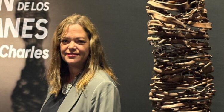 Esculturas de Elena Cavada se exhiben en el Museo Marta Colvin de la Universidad del Bío-Bío 