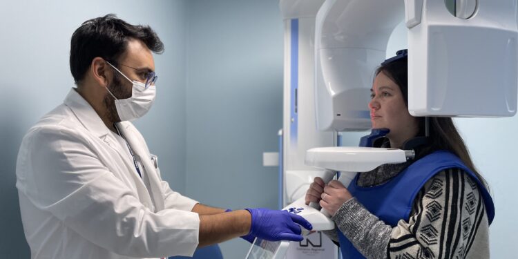 Hospital Regional fortalece atención odontológica con laboratorio digital y tecnología de vanguardia