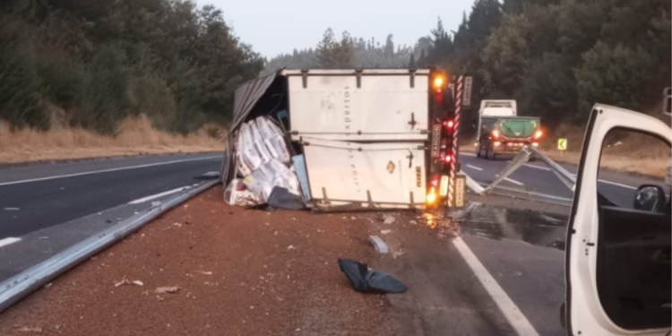 Accidente en Ruta del Itata: tránsito suspendido de Chillán a Concepción