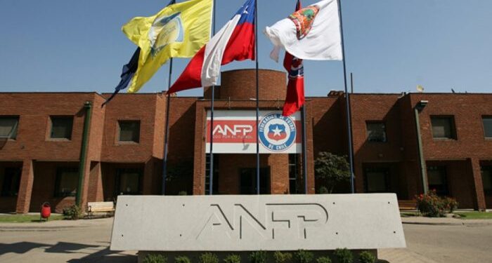 La ANFP informó que el clásico entre Universidad Católica y Colo Colo será reprogramado