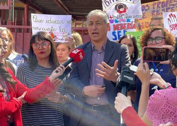 “QUE EDUCAR NO NOS CUESTE LA VIDA” SE ESCUCHÓ POR TODO CHILE