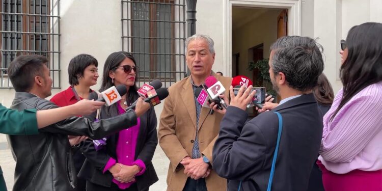 COLEGIO DE PROFESORES INSTA A APROBAR TRANSVERSALMENTE LEY DE CONVIVENCIA