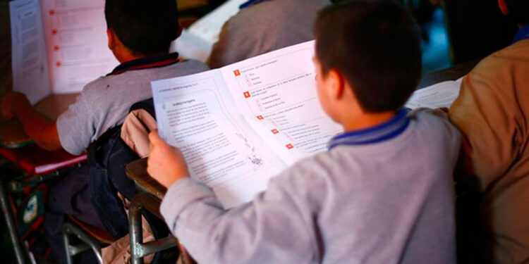 SIMCE 2024 en Ñuble: Aumento significativo en resultados de lenguaje y matemáticas en 4° básico.