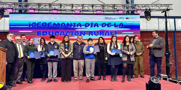 Slep Punilla Cordillera celebró en Pinto el Día de la Educación Rural