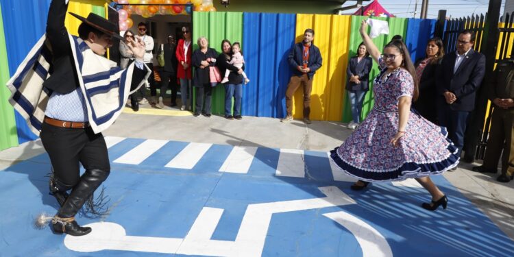 REINAUGURAN SALA CUNA RÍOS DEL SUR 1 CON UN ESPACIO MEJORADO PARA EL DESARROLLO INFANTIL