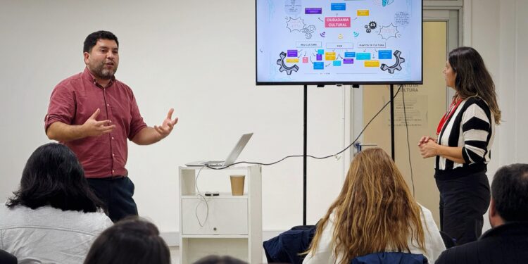 LAB Red Cultura 2025: Municipios del Biobío se articulan en torno a la cultura local