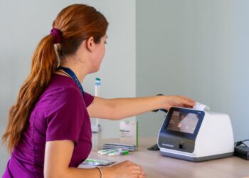 Más de 1.200 personas se beneficiarán con nueva estrategia de prevención del Cáncer Colorrectal