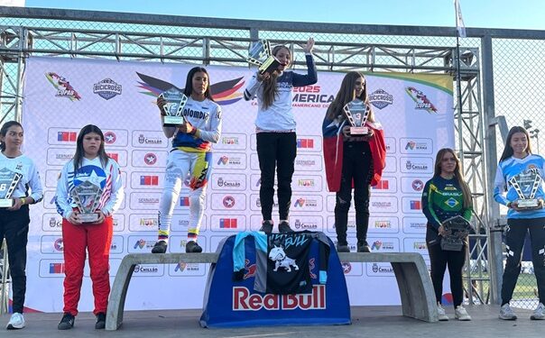Bicicrosista chillaneja se coronó campeona panamericana de BMX