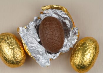 Elegir con conciencia: consejos nutricionales para disfrutar los huevitos de Pascua