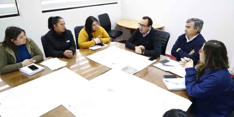 A paso firme avanza el proyecto que permitirá mejorar la Escuela Rural de Quilmo