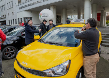 Programa Renueva tu Taxi Colectivo permitió reemplazar 30 vehículos del transporte público
