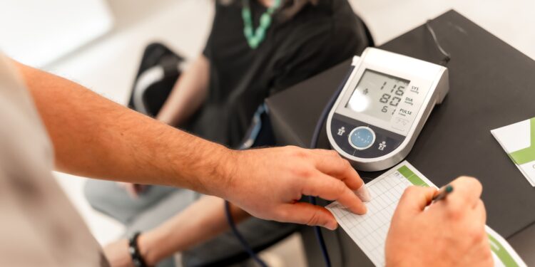 Más de 80 mil personas están bajo control por Hipertensión Arterial en Ñuble