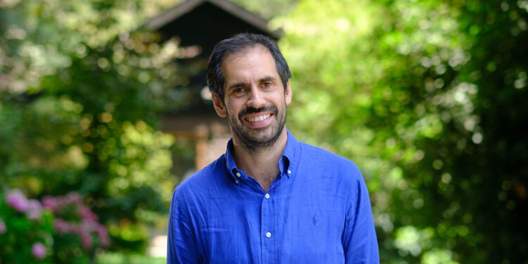 El ministro de Economía, Nicolás Grau, volvió a respaldar este al subsecretario de Pesca, Julio Salas