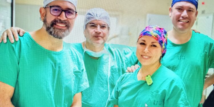 Hospital de Chillán realiza primera cirugía con prótesis total de la base delpulgar