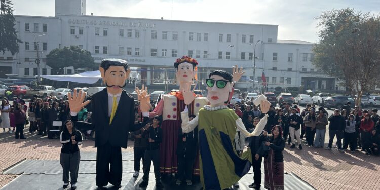 Ñuble se llenó de arte, intervenciones y conversaciones en torno a la Semana de la Educación Artística