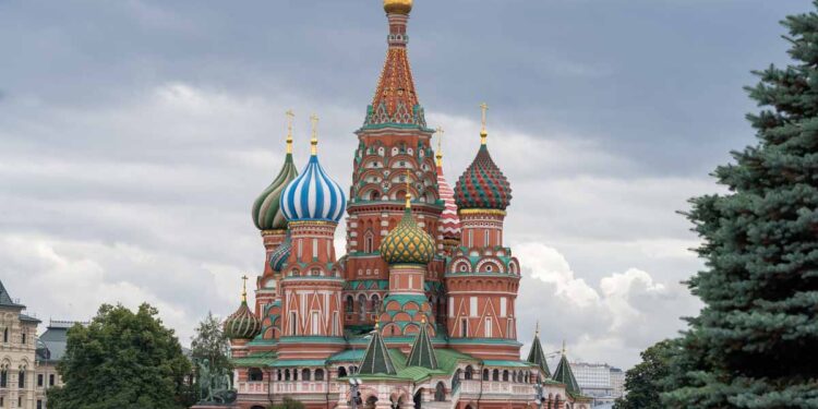 El Kremlin espera respuesta del gobierno de Ucrania en segunda ronda de conversaciones directas en Estambul