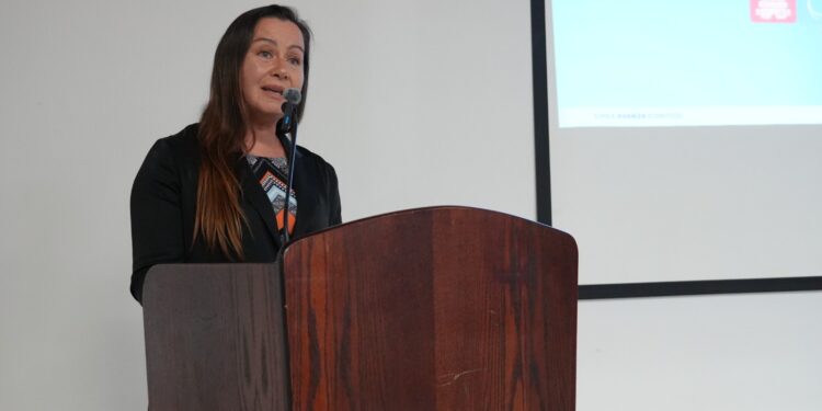 Gobierno abre fondos concursables para fomentar formalización y asociatividad en la pequeña minería