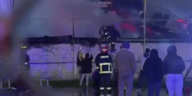 Tres personas fallecieron al interior de una vivienda en medio de un incendio