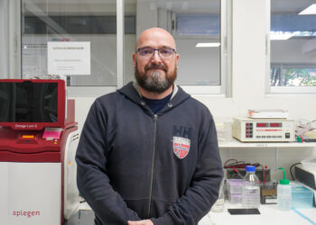 Investigador chileno desarrolla un innovador método de detección de microorganismos en aguas