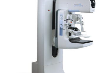 Primer mamógrafo de Itata ya ha atendido a más de 2.000 mujeres en menos de un año