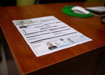 La Comuna de San Carlos entregó la primera licencia digital de conducir de Ñuble