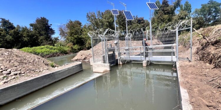 Regantes del río Ñuble modernizan su infraestructura hídrica con inversión pública de la Ley de Riego por más de 2.000 millones de pesos